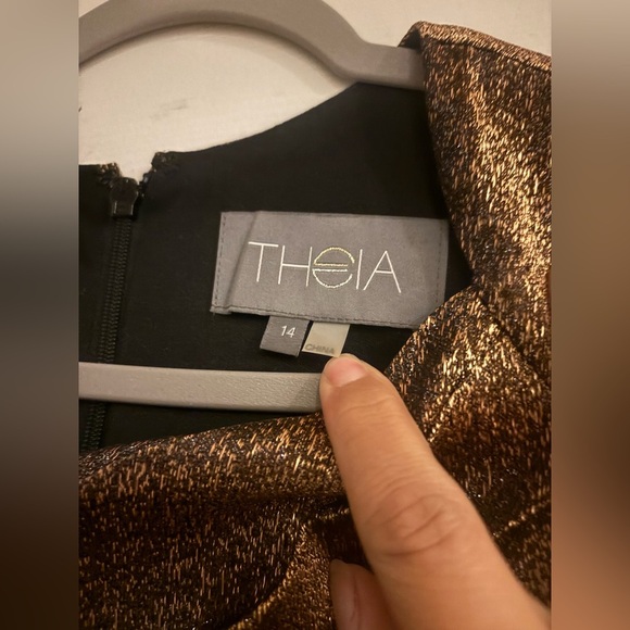 Like New Theia Ruched Metallic Dress size 14 - Picture 3 of 4